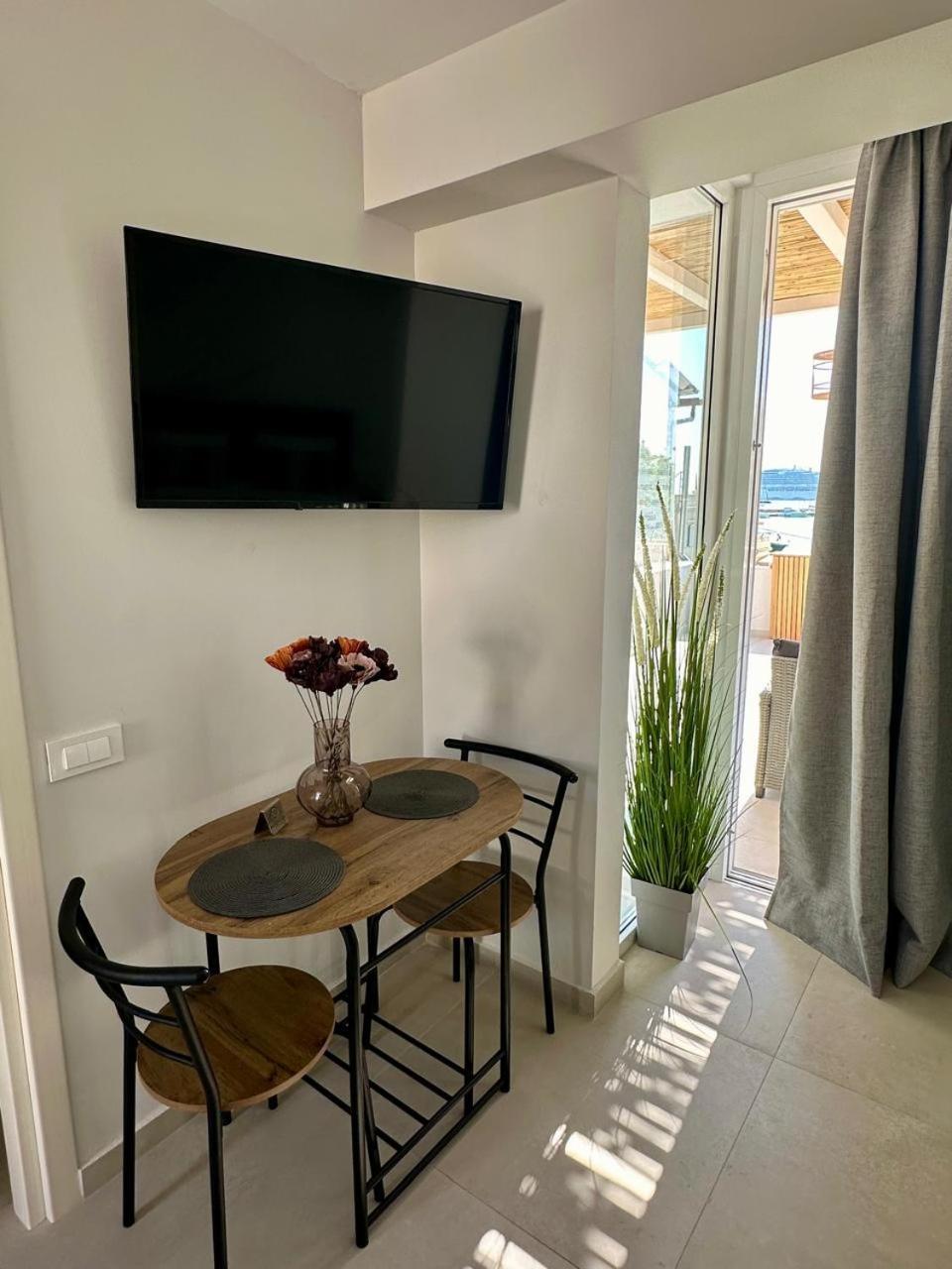 Amina Apartments Zakynthos Town Luaran gambar